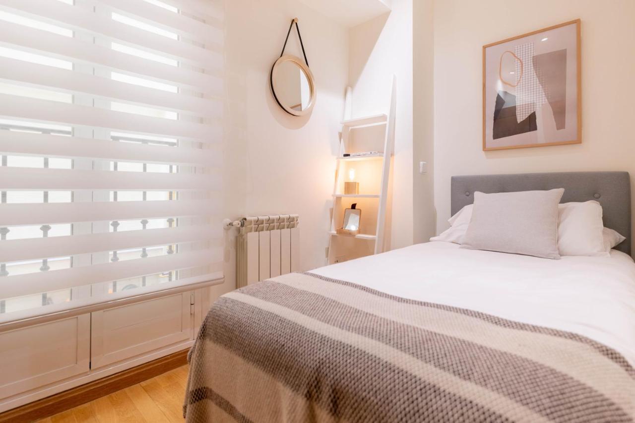 Amazing Apartment In Huertas Madrid Extérieur photo